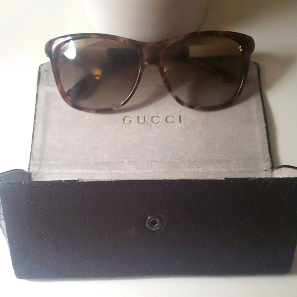 GUCCI Vintage GG Sunglasses